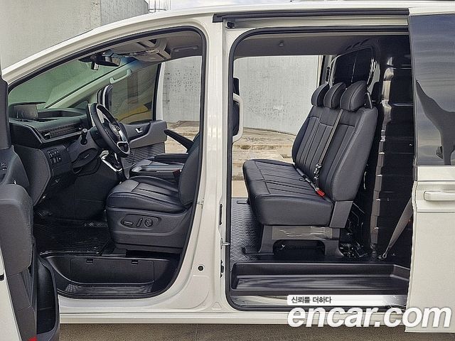 Hyundai Staria Cargo 5-Seater Modern 2025 — фото 13