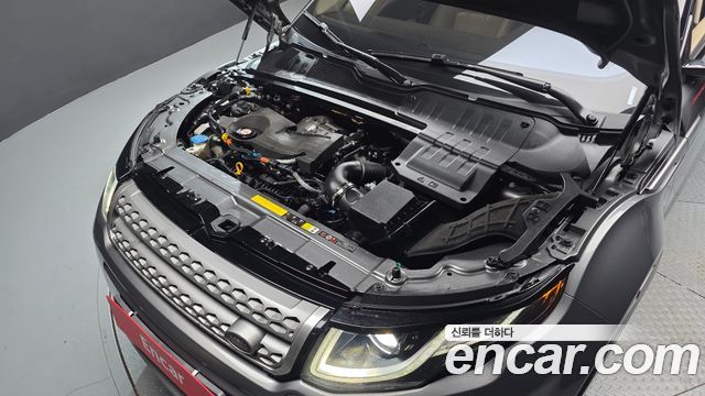 Land Rover Range Rover Evoque 2.0 TD4 SE 2018 — фото 6