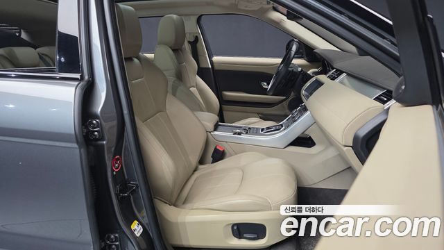 Land Rover Range Rover Evoque 2.0 TD4 SE 2018 — фото 11