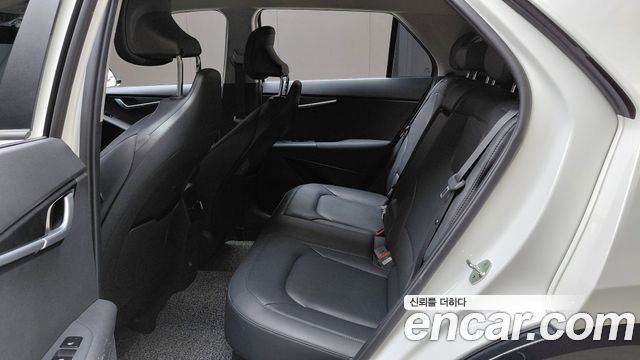 Kia Niro Prestige 2022 — фото 12