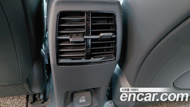 Kia Niro Prestige 2022 — фото 29