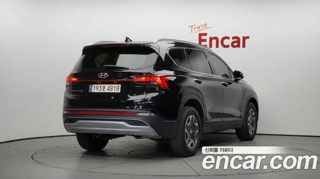 Hyundai Santa Fe HEV 1.6 2WD Exclusive 2023 — фото 2