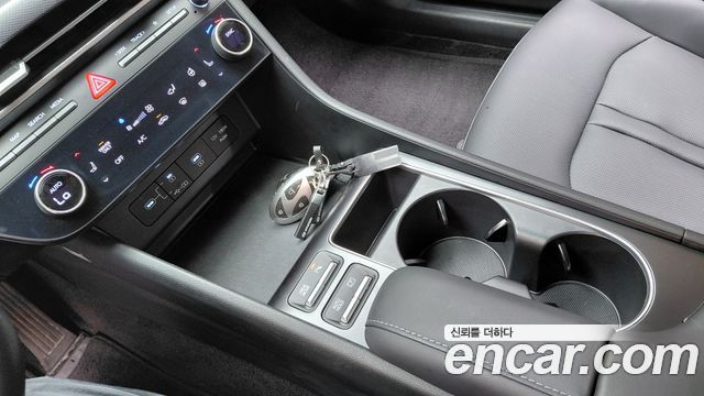 Hyundai Sonata The Edge Hybrid (DN8) Premium 2024 — фото 29