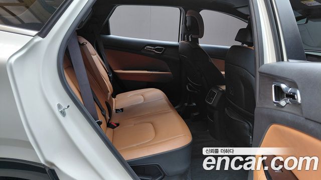 Kia Sportage Hybrid (V) Signature 4WD 2023 — фото 11