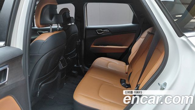 Kia Sportage Hybrid (V) Signature 4WD 2023 — фото 12