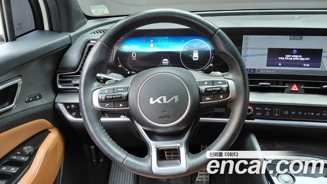 Kia Sportage Hybrid (V) Signature 4WD 2023 — фото 13