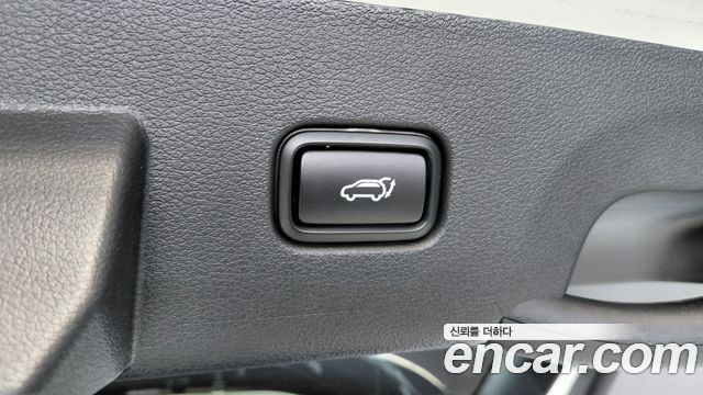 Kia Sportage Hybrid (V) Signature 4WD 2023 — фото 17