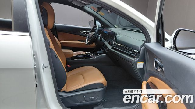 Kia Sportage Hybrid (V) Signature 4WD 2023 — фото 26