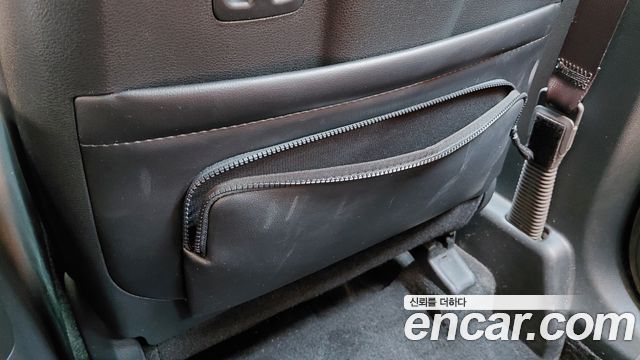 Kia Sportage Hybrid (V) Signature 4WD 2023 — фото 32