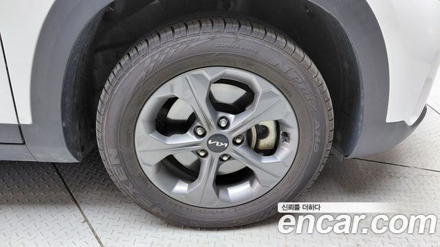 Kia Seltos Gasoline 1.6 Turbo 2WD Trendy 2023 — фото 5