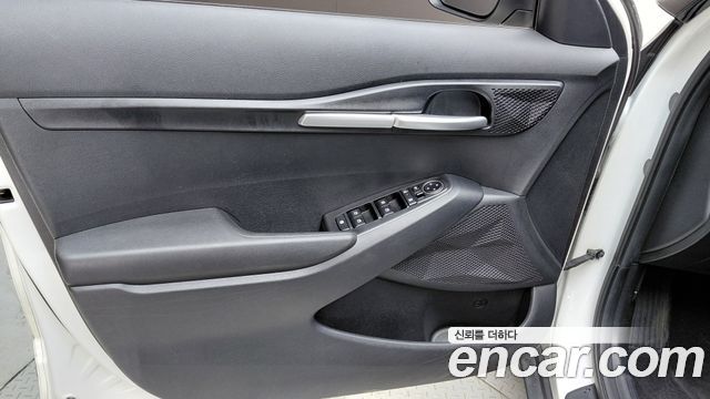 Kia Seltos Gasoline 1.6 Turbo 2WD Trendy 2023 — фото 24