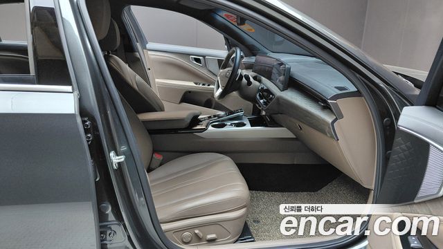 Kia K8 2.5 Gasoline 2WD Noblesse 2023 — фото 26