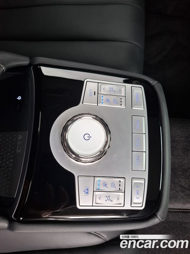 Genesis G80 (RG3) Gasoline 3.5 Turbo AWD 2024 — фото 12
