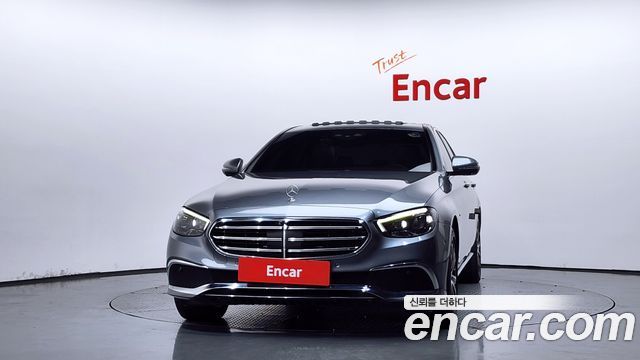 Mercedes-Benz E-Class (W213) E300e 4MATIC Exclusive 2021 — фото 3