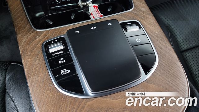 Mercedes-Benz E-Class (W213) E300e 4MATIC Exclusive 2021 — фото 31