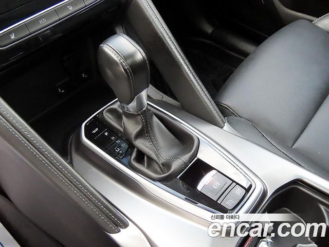 Renault Korea QM6 2.0 GDe LE Signature 2WD 2022 — фото 10