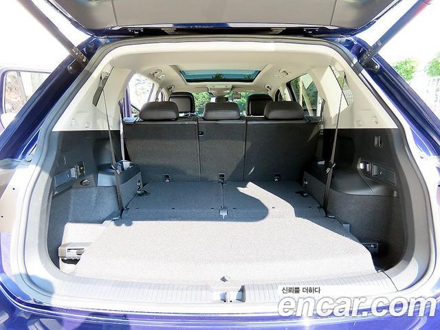 Volkswagen Tiguan Allspace 2.0 TSI Prestige 2023 — фото 21
