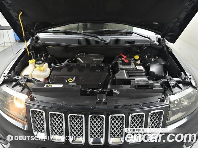 Jeep Compass 2.4 Limited 1st 2014 — фото 6