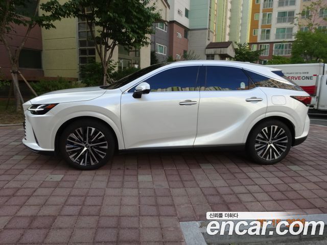 Lexus RX450h+ (V) Luxury 2025 — фото 2
