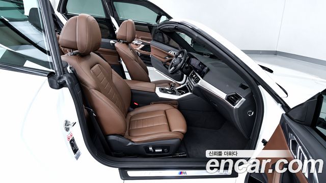 BMW 4 Series (G22) 420i M Sport Convertible 2022 — фото 7