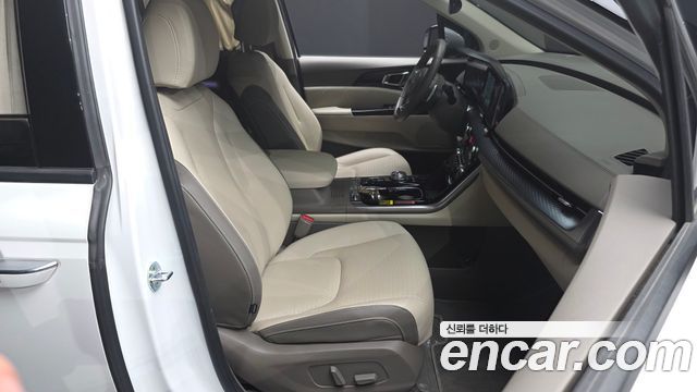 Kia Carnival (IV) Gasoline 7-Seater Hi-Limousine Signature 2023 — фото 15