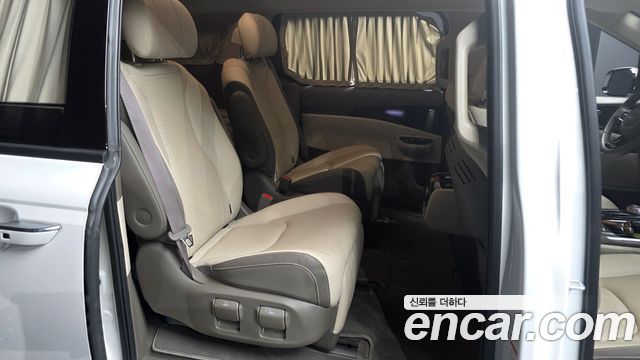 Kia Carnival (IV) Gasoline 7-Seater Hi-Limousine Signature 2023 — фото 16