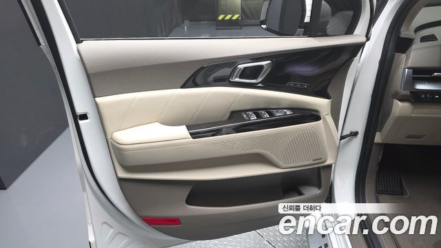 Kia Carnival (IV) Gasoline 7-Seater Hi-Limousine Signature 2023 — фото 30