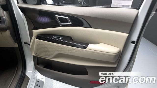 Kia Carnival (IV) Gasoline 7-Seater Hi-Limousine Signature 2023 — фото 31