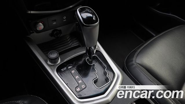 KG Mobility (SsangYong) Tivoli VX 2WD 2015 — фото 9
