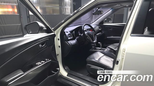 KG Mobility (SsangYong) Tivoli VX 2WD 2015 — фото 10