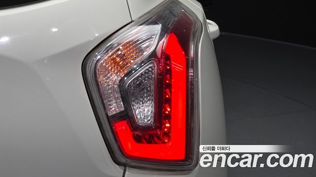 KG Mobility (SsangYong) Tivoli VX 2WD 2015 — фото 23