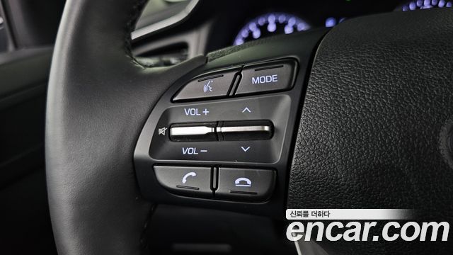 Hyundai Avante (AD) 1.6 Smart Choice 2020 — фото 27