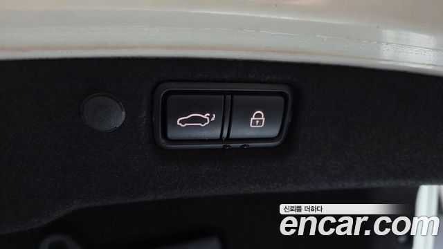 Kia K7 Premier 2.5 GDI Noblesse 2020 — фото 17