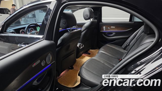 Mercedes-Benz E-Class (W213) E300 Exclusive 2019 — фото 11