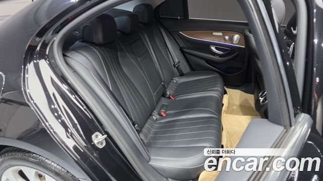 Mercedes-Benz E-Class (W213) E300 Exclusive 2019 — фото 12