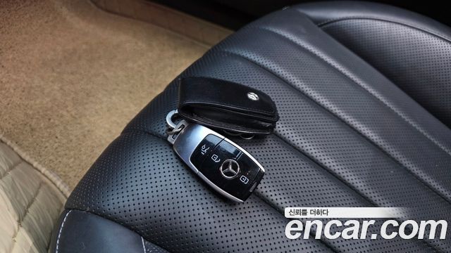 Mercedes-Benz E-Class (W213) E300 Exclusive 2019 — фото 16