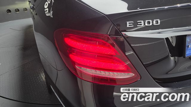 Mercedes-Benz E-Class (W213) E300 Exclusive 2019 — фото 23