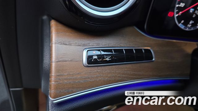 Mercedes-Benz E-Class (W213) E300 Exclusive 2019 — фото 29