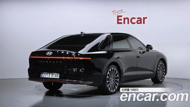 Hyundai Grandeur Hybrid (GN7) Calligraphy 2025 — фото 2