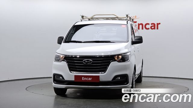 Hyundai Grand Starex Van 3-Seater Smart 2021 — фото 3