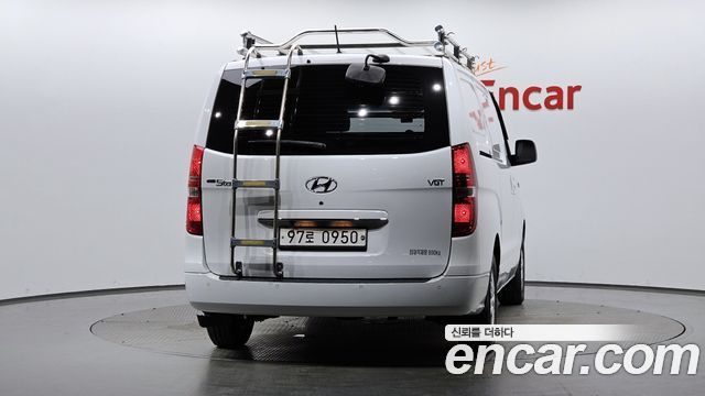 Hyundai Grand Starex Van 3-Seater Smart 2021 — фото 4