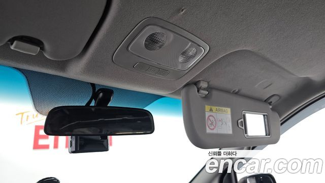 Hyundai Grand Starex Van 3-Seater Smart 2021 — фото 19