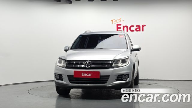 Volkswagen Tiguan 2.0 TDI Comfort 5N 2015 — фото 3