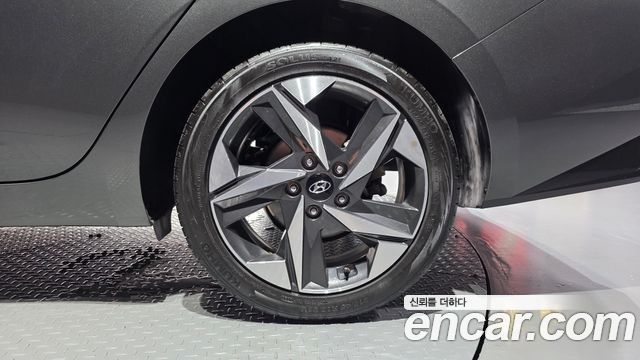 Hyundai Avante (CN7) 1.6 Inspiration 2022 — фото 21