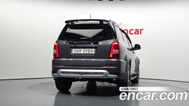 KG Mobility (SsangYong) Rexton W 2.2 4WD RX7 Prestige 2016 — фото 4