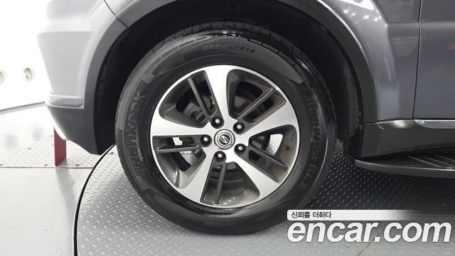 KG Mobility (SsangYong) Rexton W 2.2 4WD RX7 Prestige 2016 — фото 5