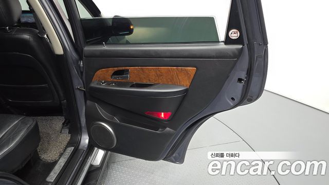 KG Mobility (SsangYong) Rexton W 2.2 4WD RX7 Prestige 2016 — фото 25