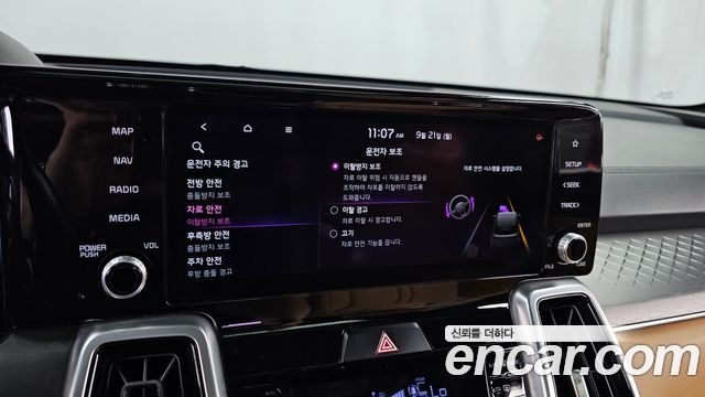 Kia Sorento (IV) HEV 1.6 2WD Gravity 2021 — фото 16