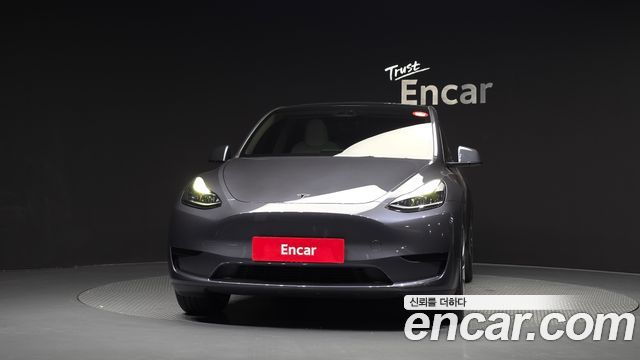 Tesla Model Y RWD 2024 — фото 3