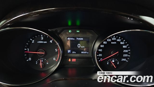 Kia Carnival 9-Seater Prstige 2019 — фото 8
